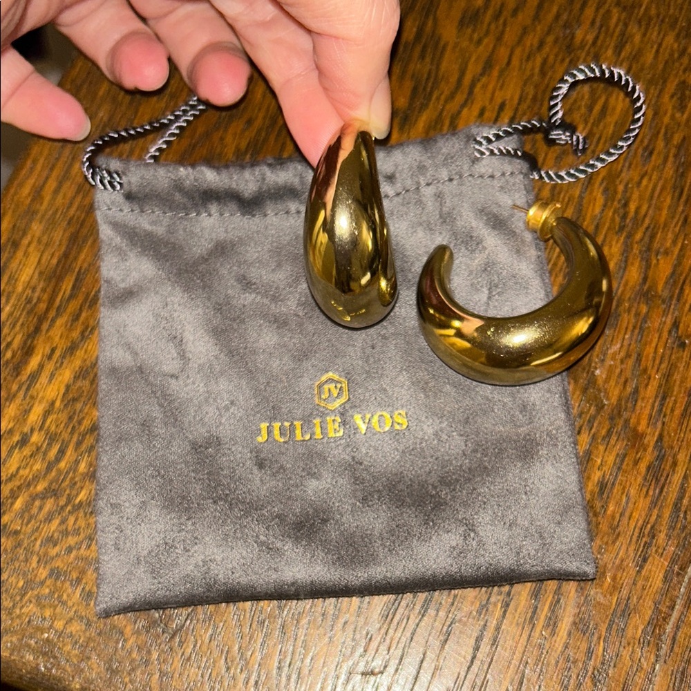 Julie Vos Shiny Gold Hoop Earrings